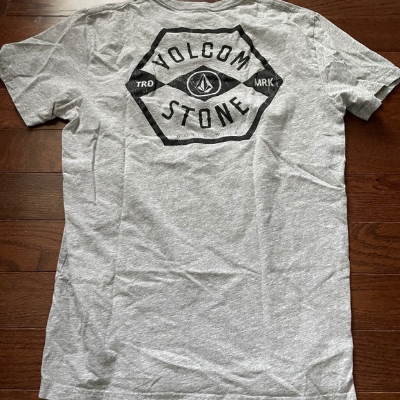 Volcom Other - Volcom t shirt